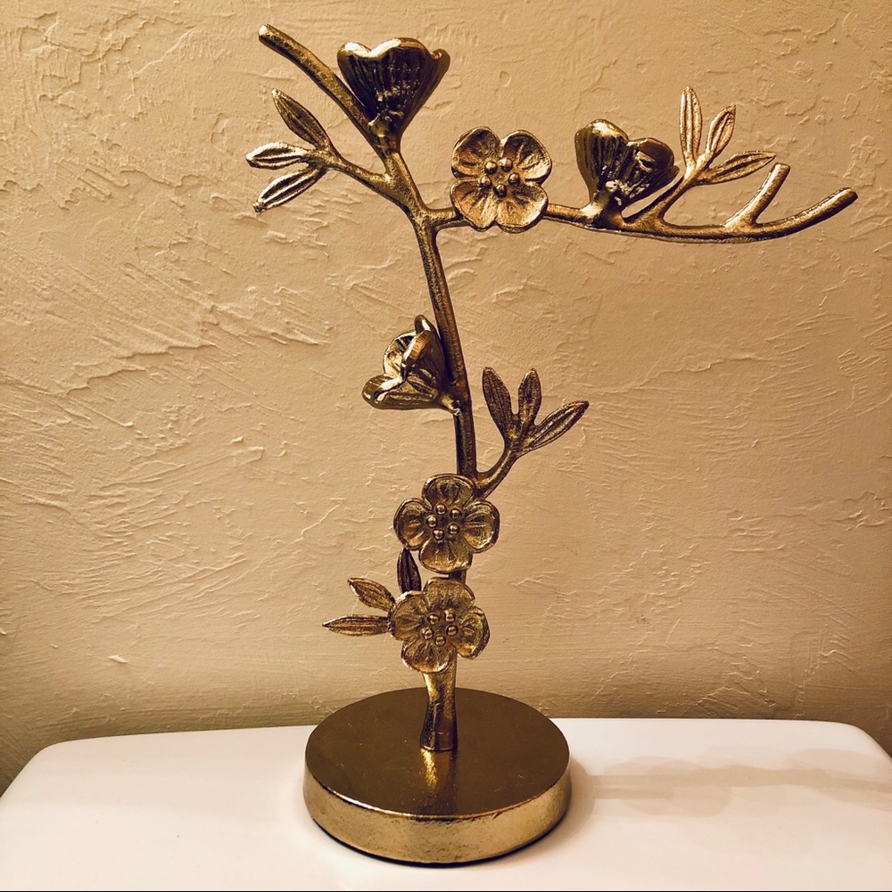 SOLD▪️Brass Metal Jewelry Stand